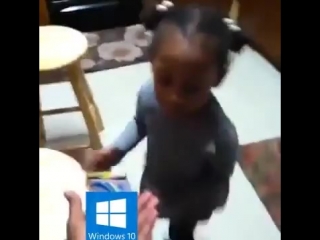 windows 10 reaction