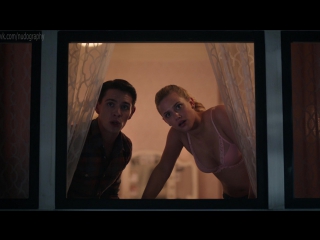 lili reinhart in riverdale (2017) - season 1 / episode 1 (s01e01) 1080p